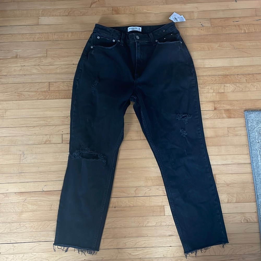 Abercombie & Fitch Curve Love High Rise Mom Jeans